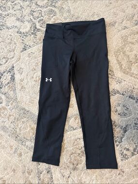 Under Armour compression capri-NWT